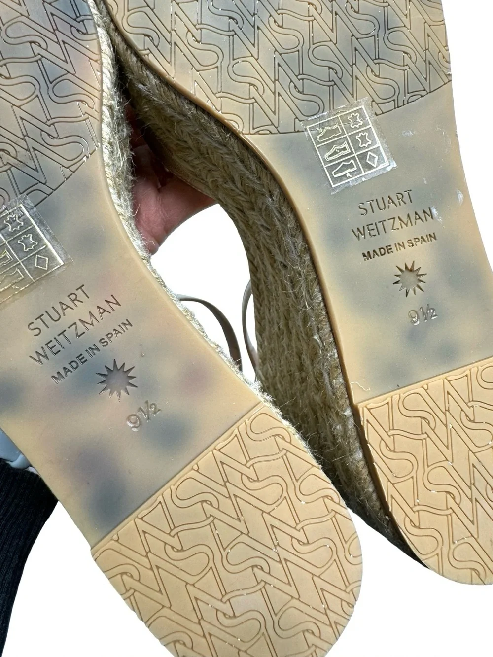 Stuart Weitzman | Nudist Curve Espadrille Wedge Sandal in Gold 9.5 - Picture 5 of 11